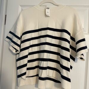 Abercrombie & Fitch White and Navy Striped short sleeve Sweater